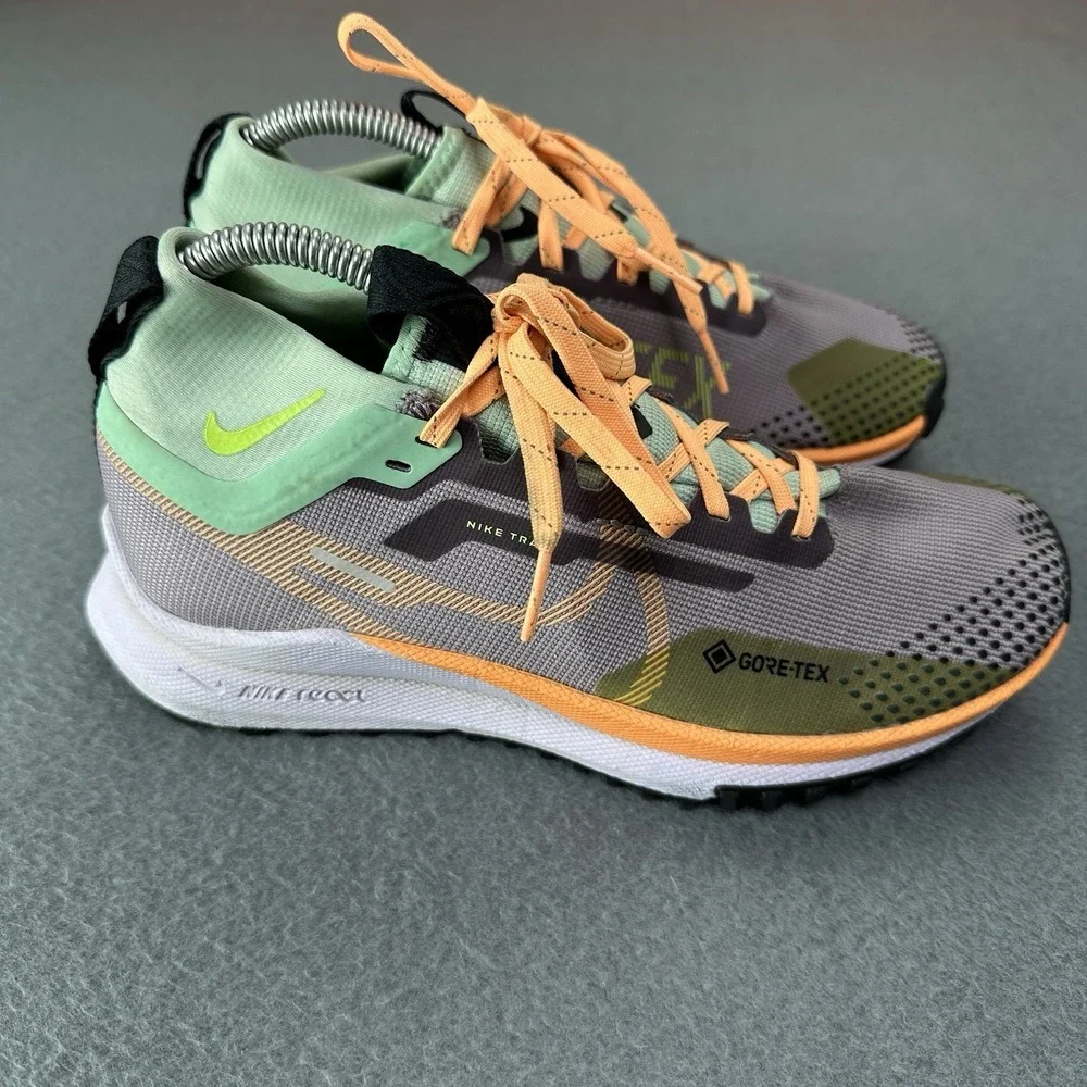 Nike React Pegasus Trail 4 GTX V2 Smoke Women US Size 7.5 DJ7929-500 Gore Tex